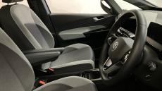 Volkswagen ID.3 150kW Family Pro Performance 58kWh 5dr Auto Electric Hatchback